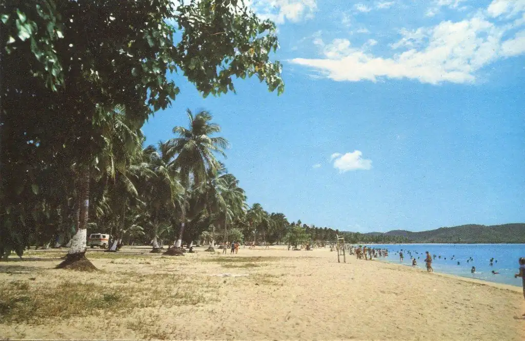Postal antigua de la playa de Boquerón